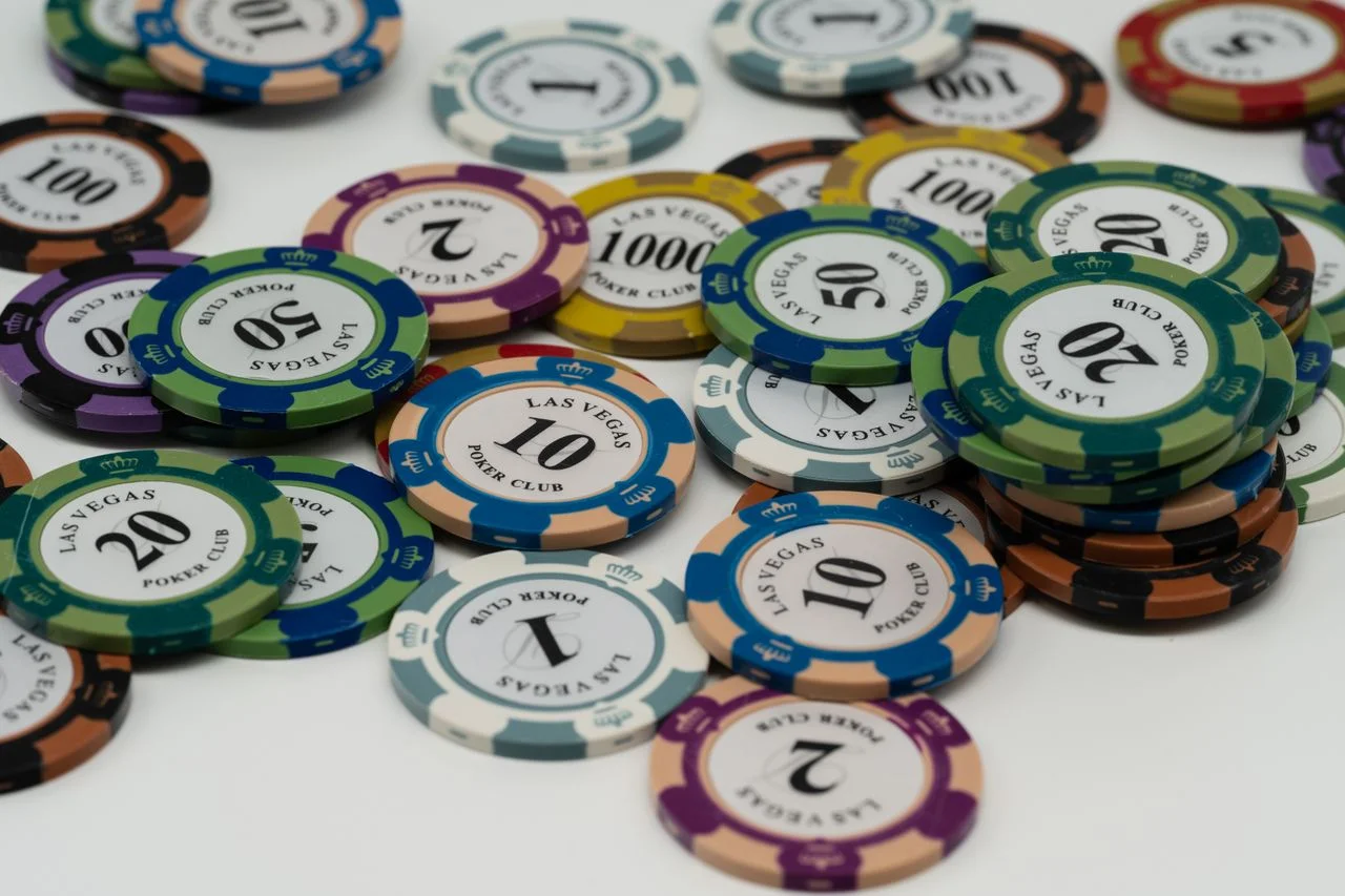 pl555 — Poker Room — Định Dạng Ván Phù Hợp với Từng Người Chơi